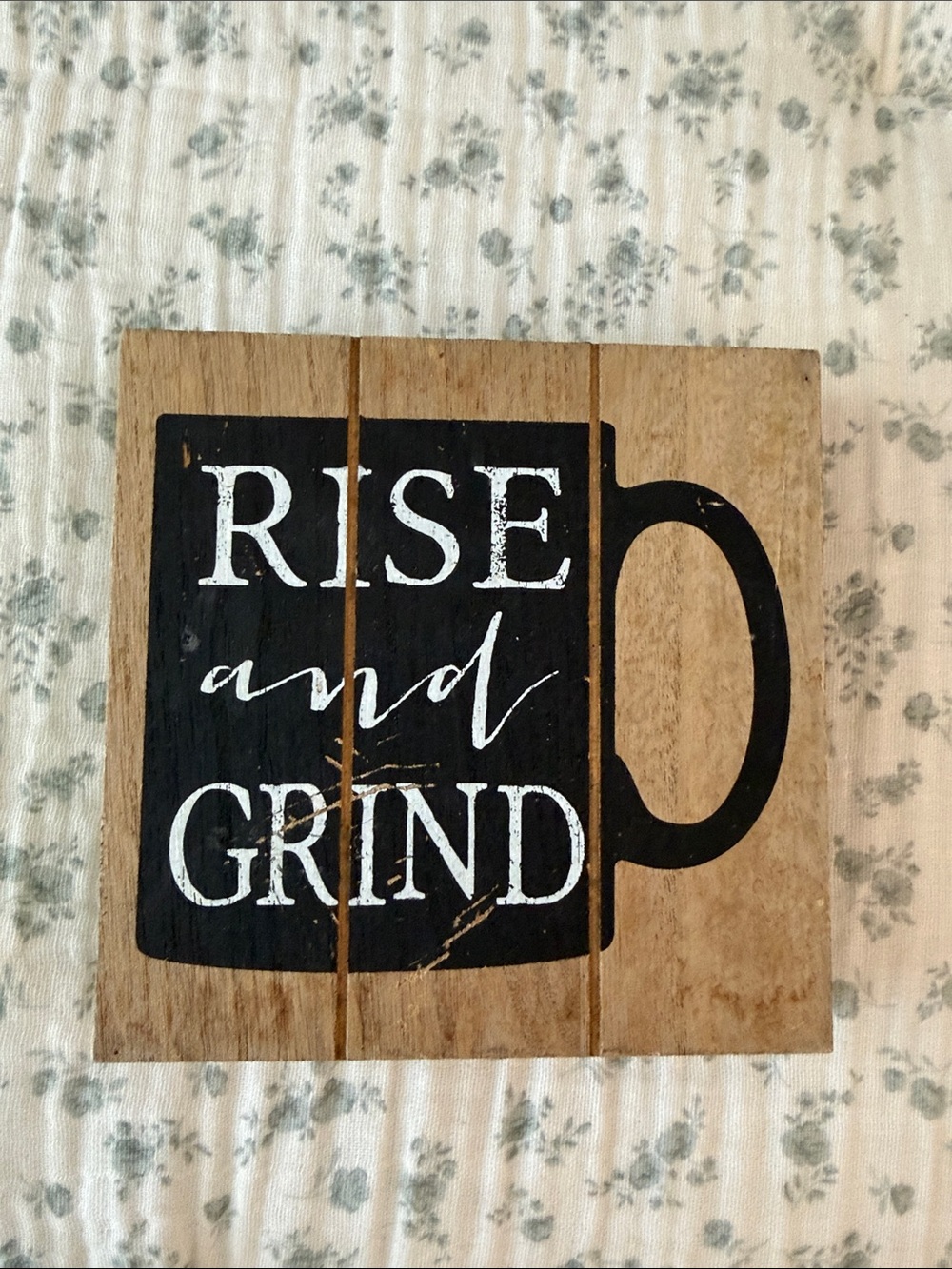 Wooden 'Rise and Grind' Coffee Mug Wall Sign - Black & Natural Wood